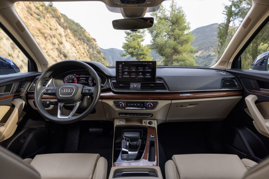 Audi Q5 İç Tasarım